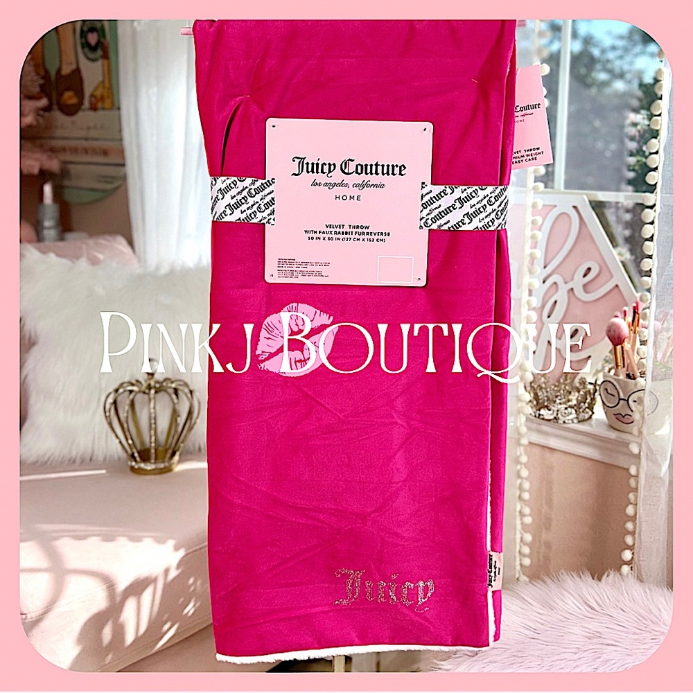💗👑{Juicy Couture} Velvet Fuchsia {Bling Logo} Faux Rabbit Fur Throw Blanket!